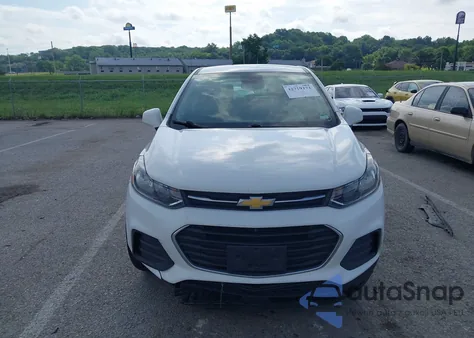 2017 Chevrolet Trax Ls z USA, uszkodzony, nr VIN KL7CJKSB8HB208001